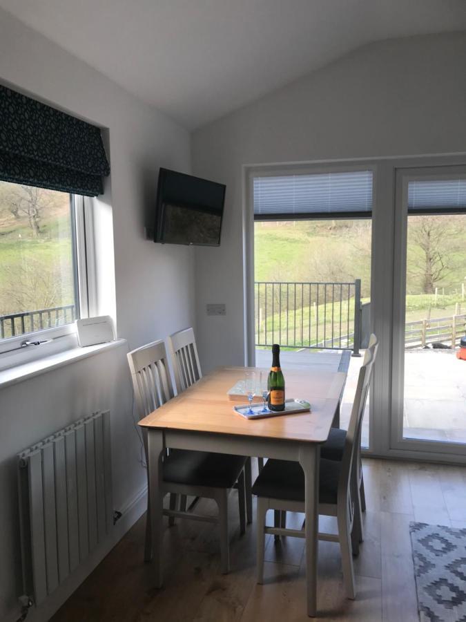 The Lodge Llangollen Esterno foto