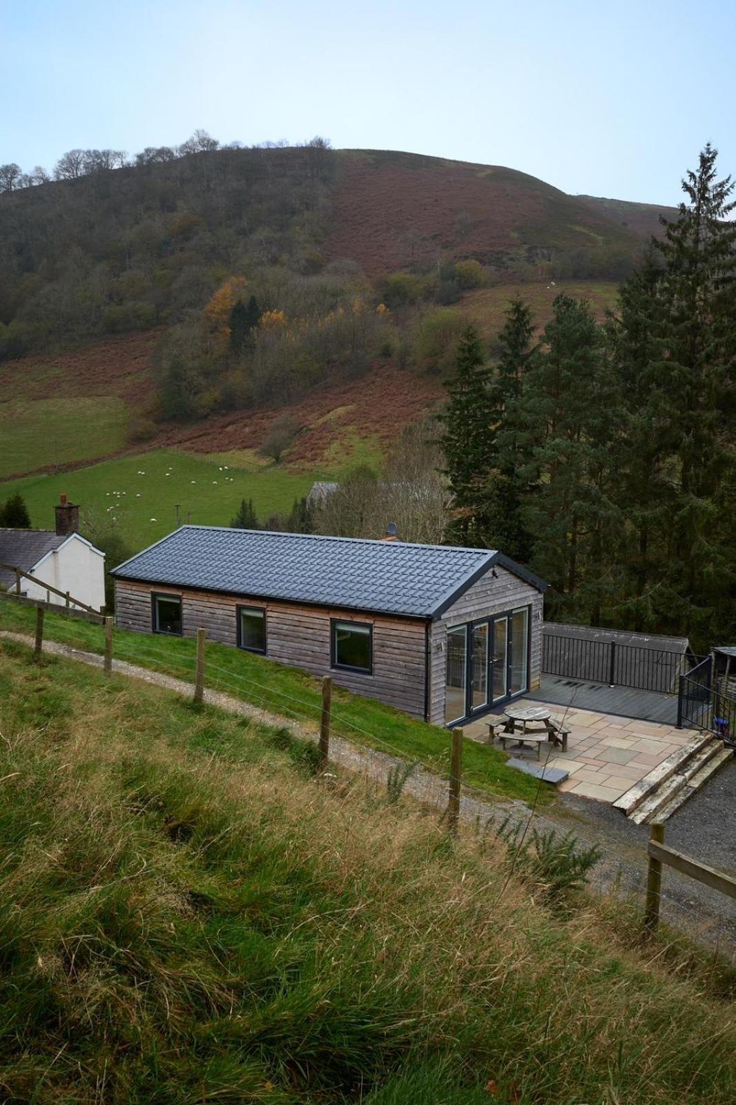 The Lodge Llangollen Esterno foto